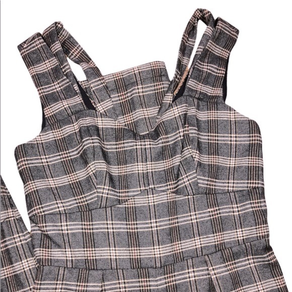 Sugar + Lips size small adorable plaid pants romper - Picture 2 of 10